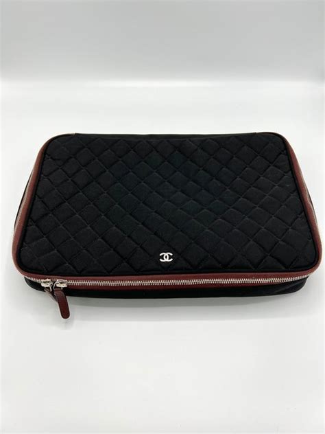 pochette chanel prezzo|chanel patchwork pouch.